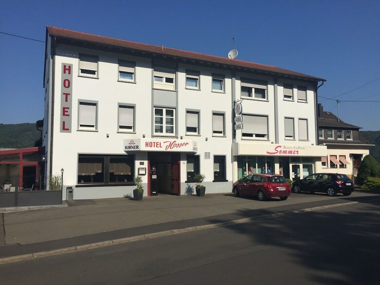 Hosser's Hotel Restaurant