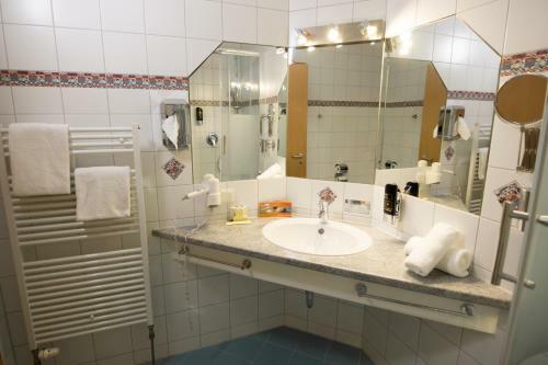 See- Und Wellnesshotel Adler