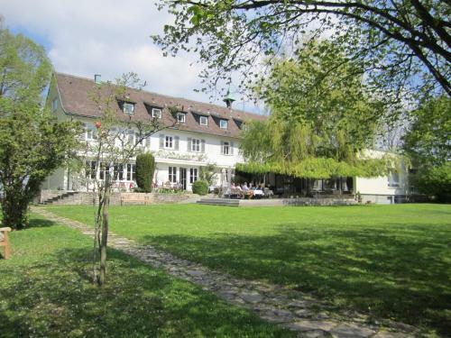 Hotel Landgut Burg Gmbh
