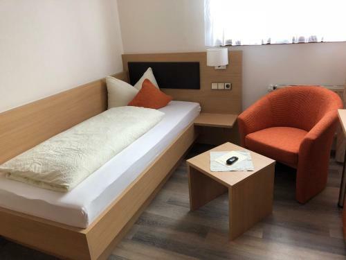 Hostal Gasthaus Pension Zur Linde