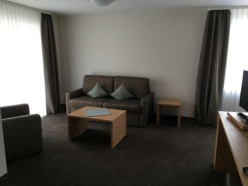 Hostal Gasthaus Pension Zur Linde