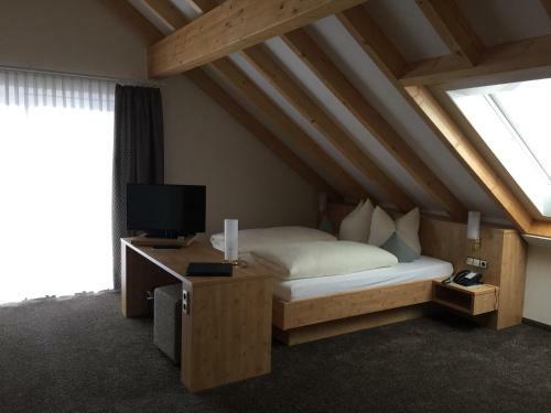 Hostal Gasthaus Pension Zur Linde