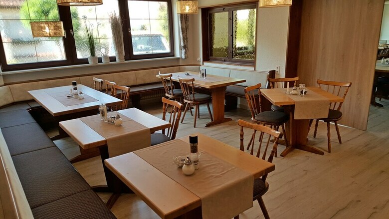 Hostal Landgasthaus Zollerstuben