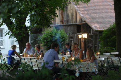 Hostal Hotel Gasthaus Adler
