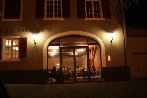 Ox Hotel