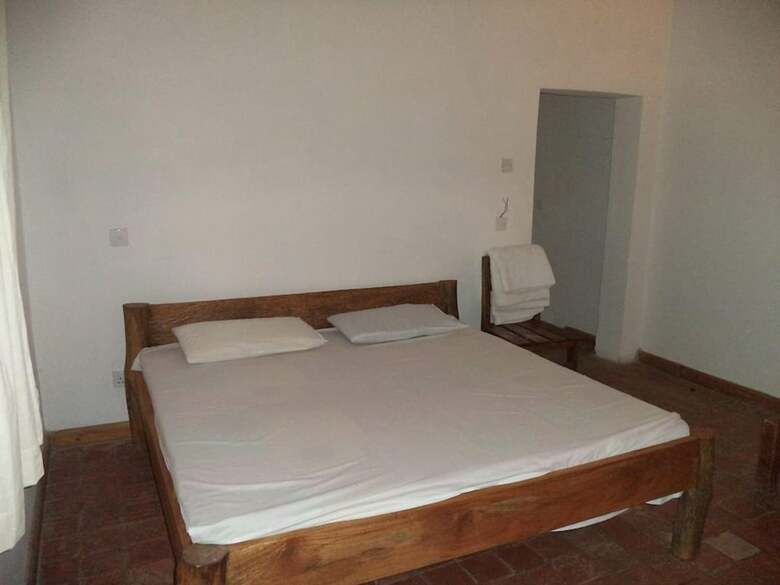 Hotel Travellers Inn Resort Malindi