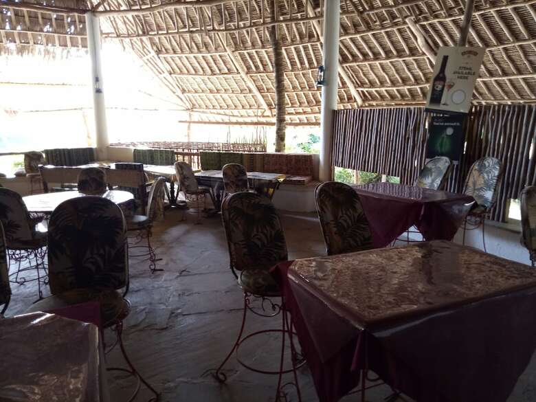 Hotel Travellers Inn Resort Malindi