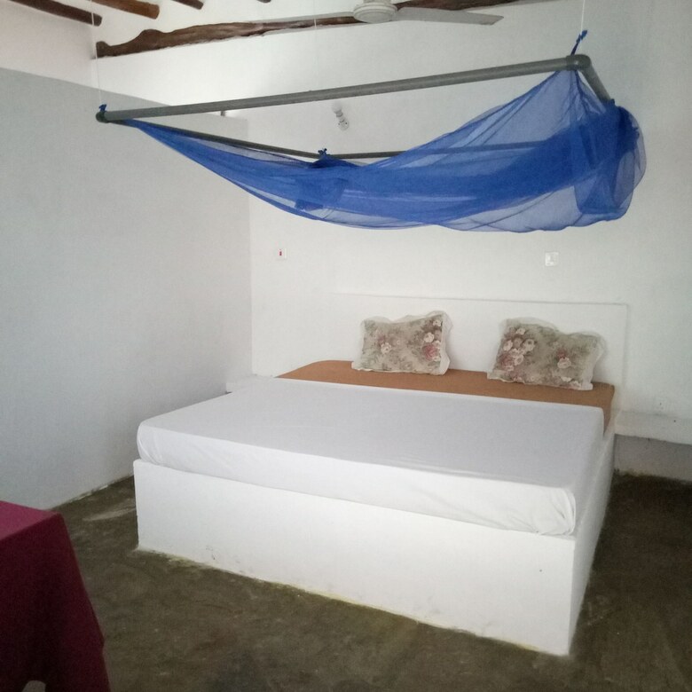 Hotel Travellers Inn Resort Malindi