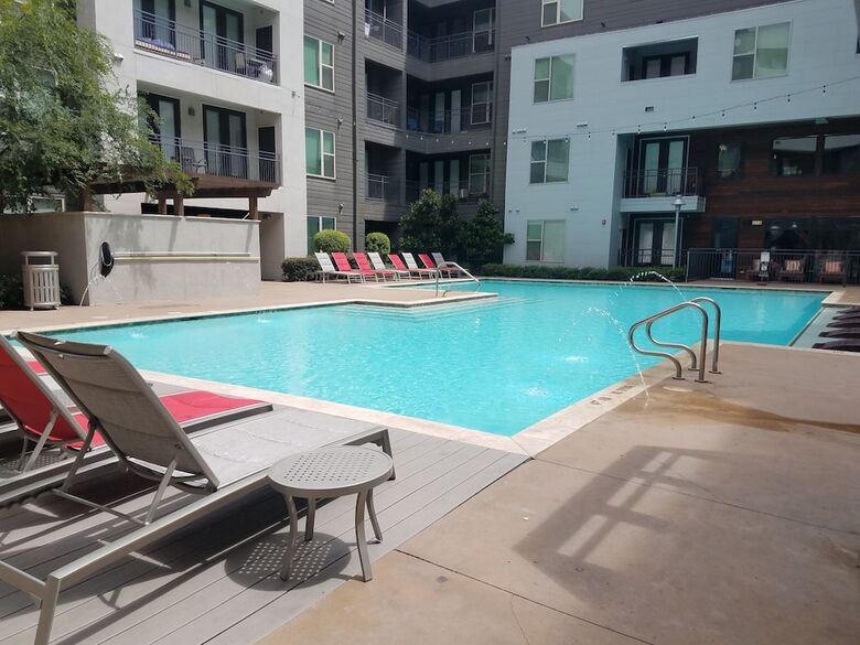 Corporate Apartments Downtown Deepellum