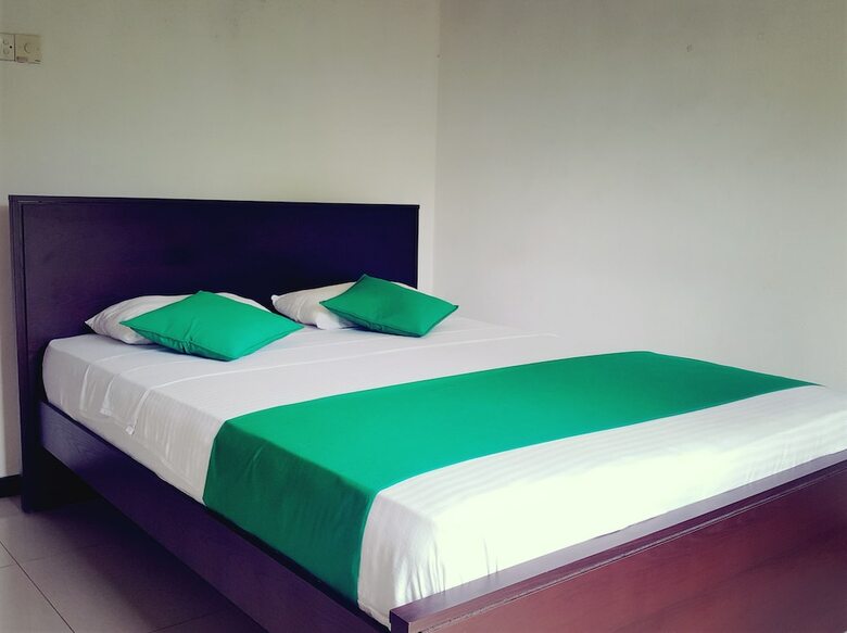 Hotel Homestay 24