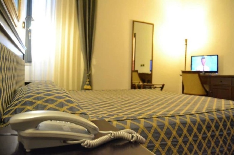 Hotel Don Carlo 4s