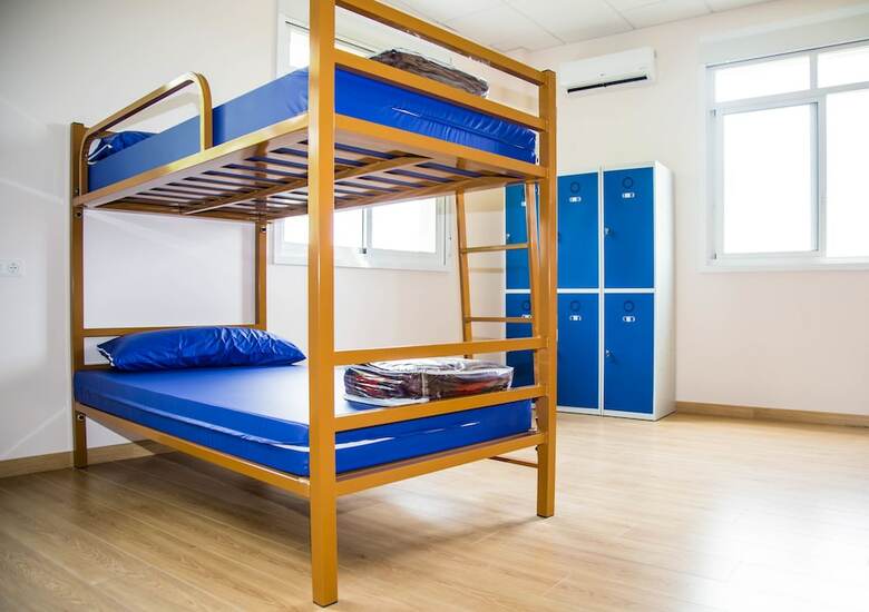 Hostal Albergue Montoto