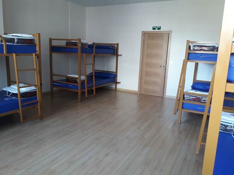 Hostal Albergue Montoto