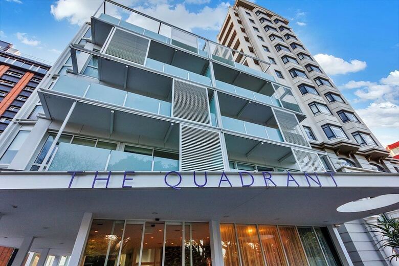 Aparthotel Quadrant 2 Bdr With Seaview & Parking