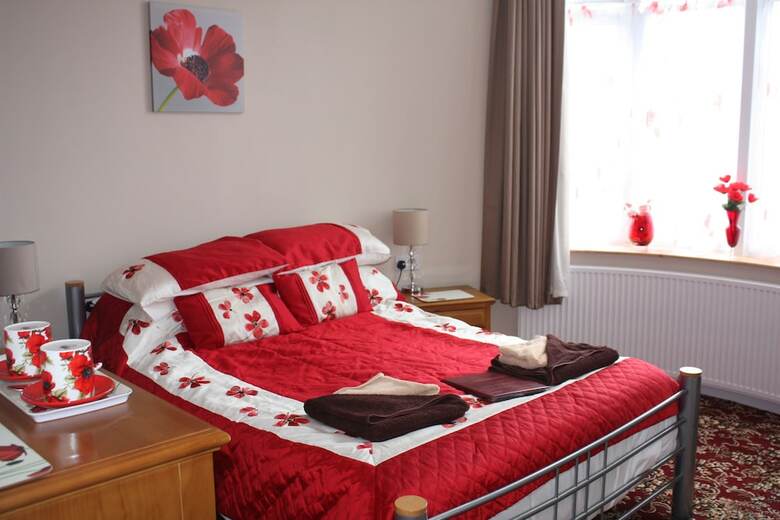 Hotel Barons Court