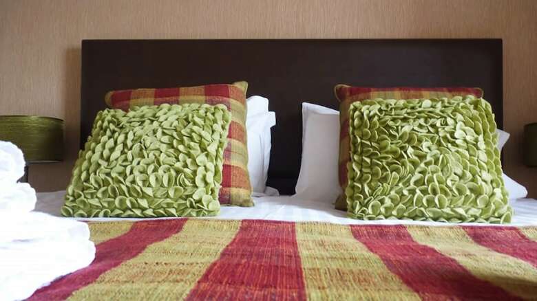 Crusoe Hotel