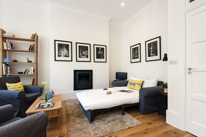 The Stunning Philbeach Garden Apartment- Csd
