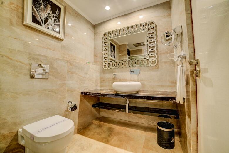 Fabhotel Sarala Crown Calangute Beach