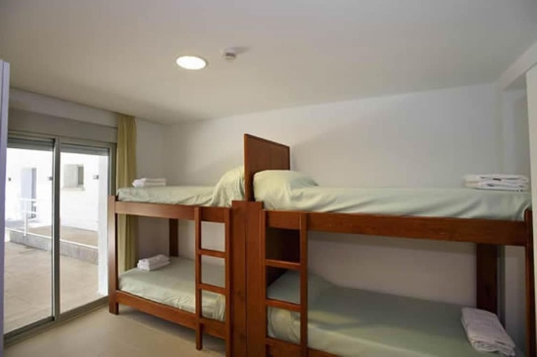 Hostal Albergue El Gracijo