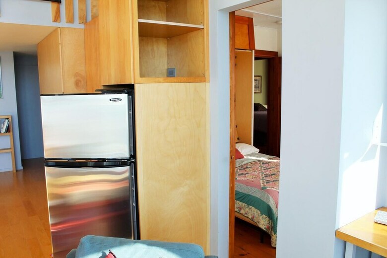 Gulls Ledge - Four Bedroom Home