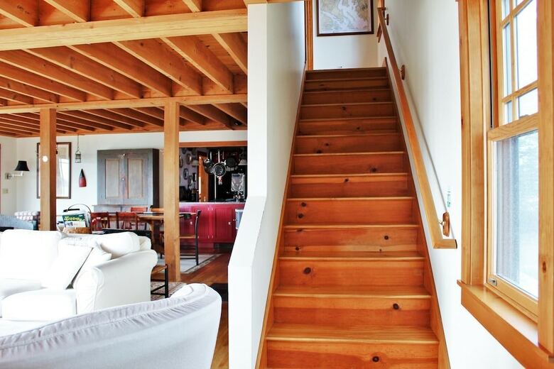 Gulls Ledge - Four Bedroom Home