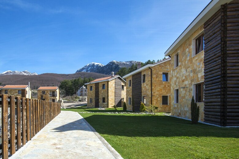 Apartamentos Ethno Village St. George