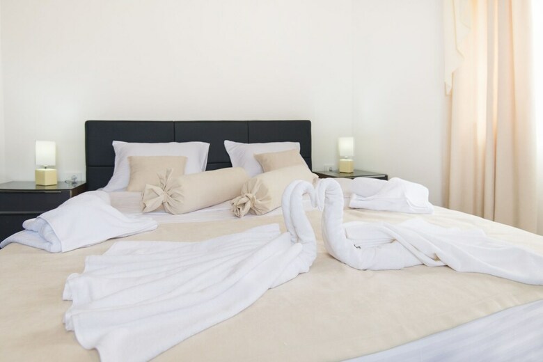 Apartamentos Ethno Village St. George