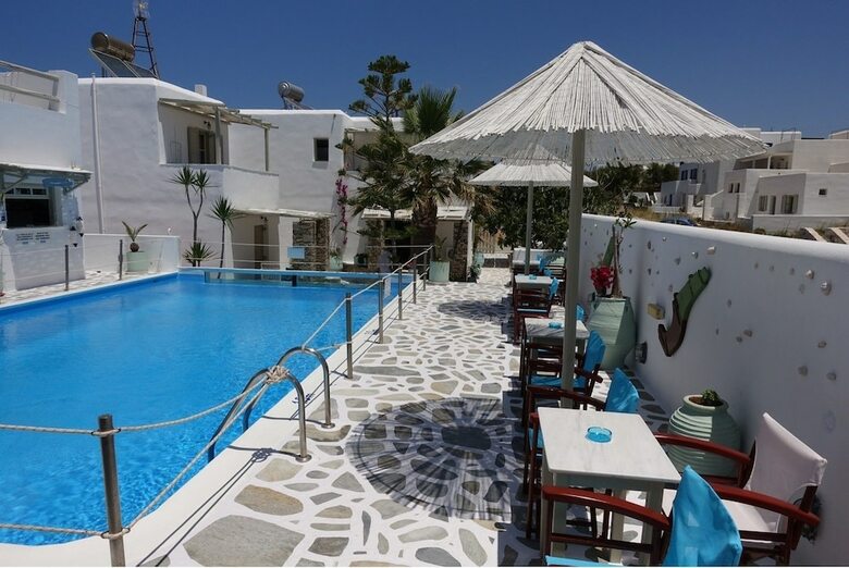 Apartamentos Captain Dounas
