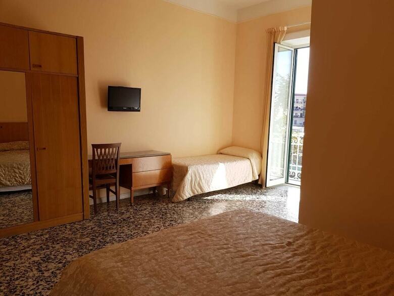 Hotel Albergo Santa Teresa
