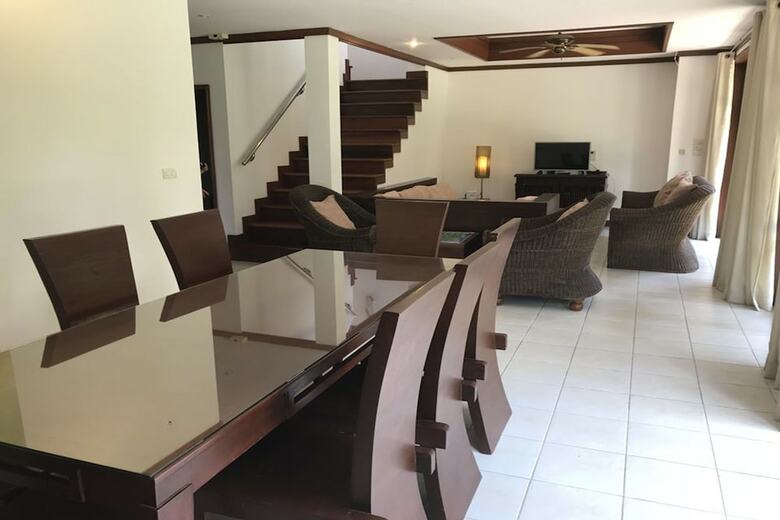 4 Br Villa On Beachfront Resort -tg33
