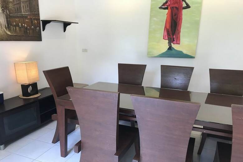 4 Br Villa On Beachfront Resort -tg33
