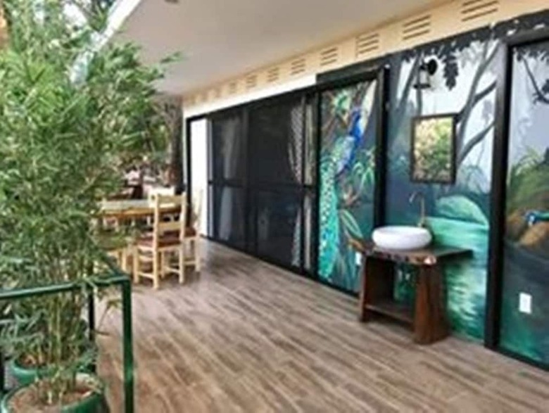 Hotel Zoobic Glampz- Subic