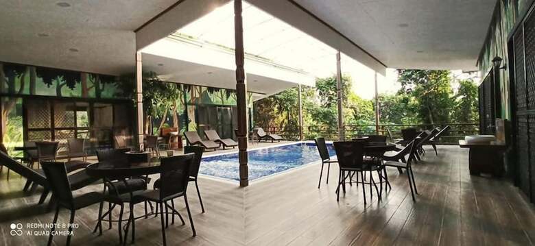 Hotel Zoobic Glampz- Subic