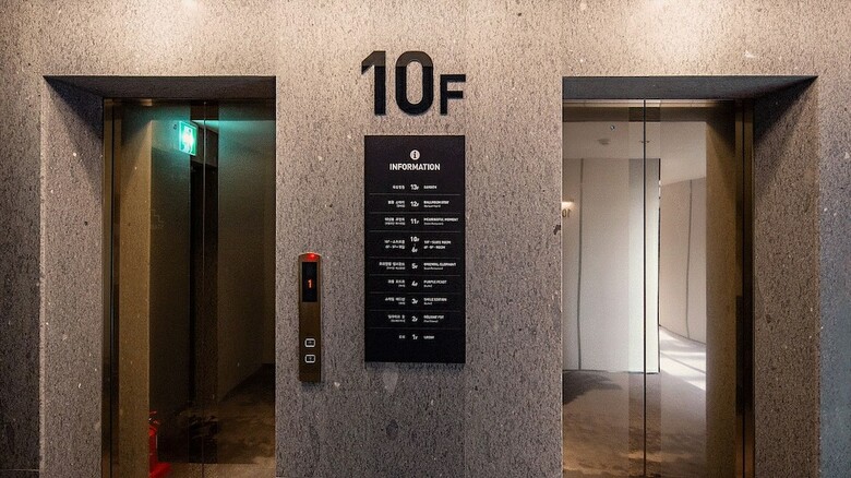 Stayrak Hotel
