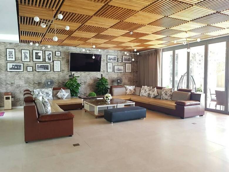Luxury Yacht Villa