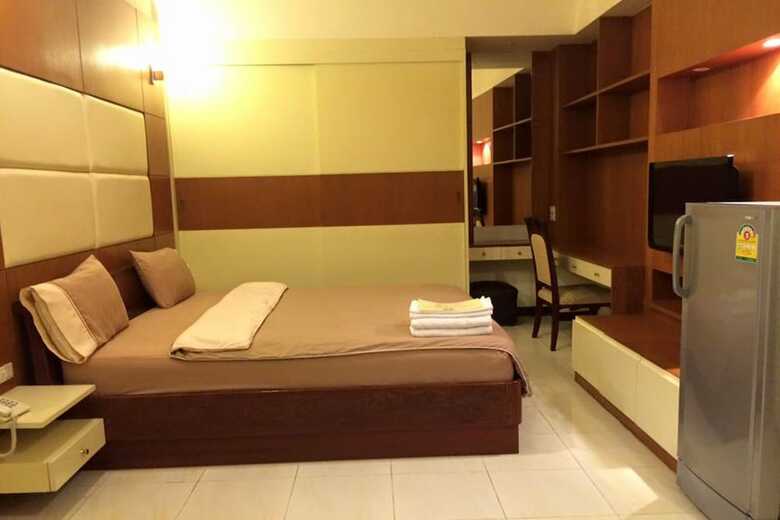 Hotel Eight Ville Apartment