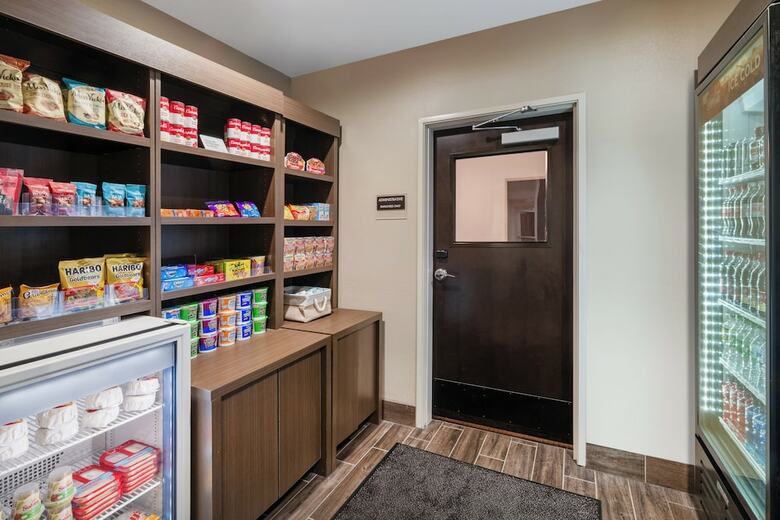 Hotel Sleep Inn & Suites