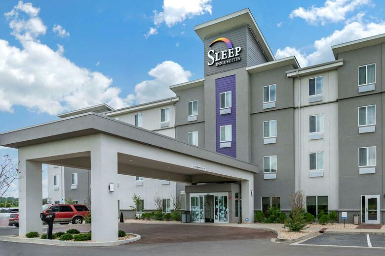 Hotel Sleep Inn & Suites