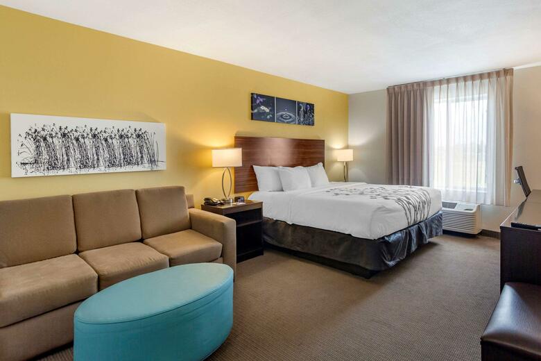 Hotel Sleep Inn & Suites