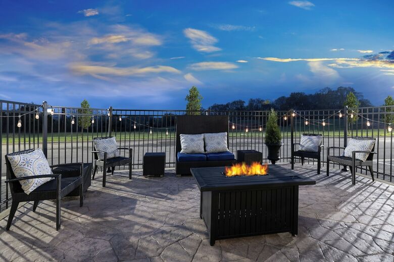 Hotel Sleep Inn & Suites