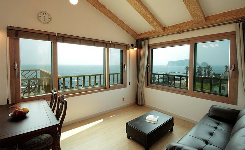 Jeju Tov Pension