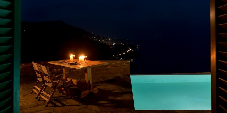Villa Andros Tessera