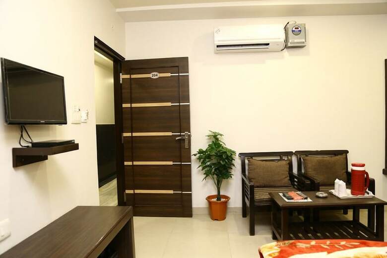 Hotel Abhinandan Inn Jaipur