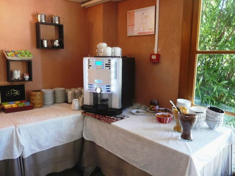 Hotel H�tel Restaurant Le Colombier