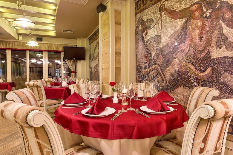 Club Central Hotel