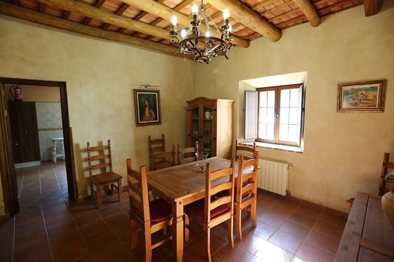 Agroturismo Villa Escutia