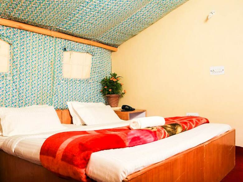 Shangri La Camp