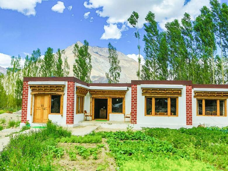 Shangri La Camp
