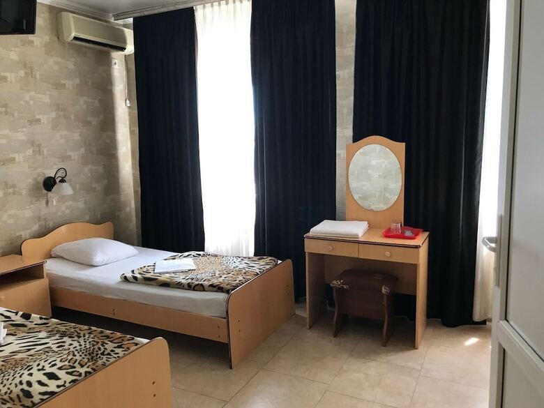 Hotel Elena Guest House