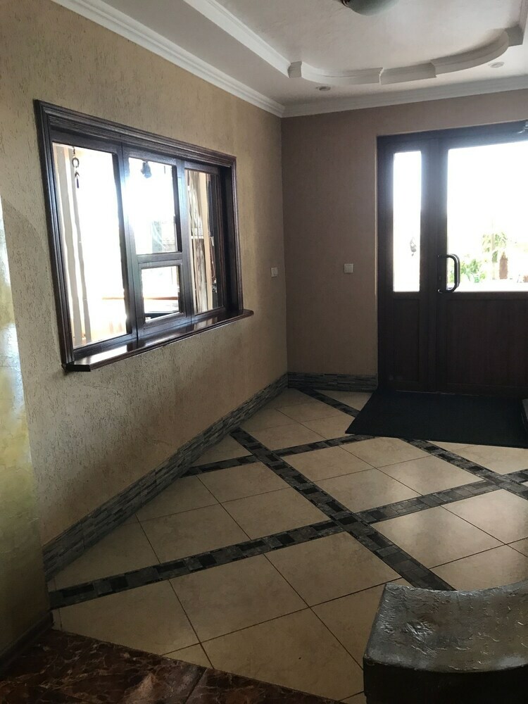 Hotel Elena Guest House